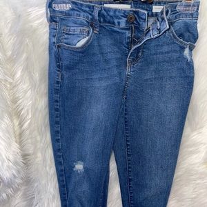 Pacsun, lowrise skinniest size 24 medium light wash
